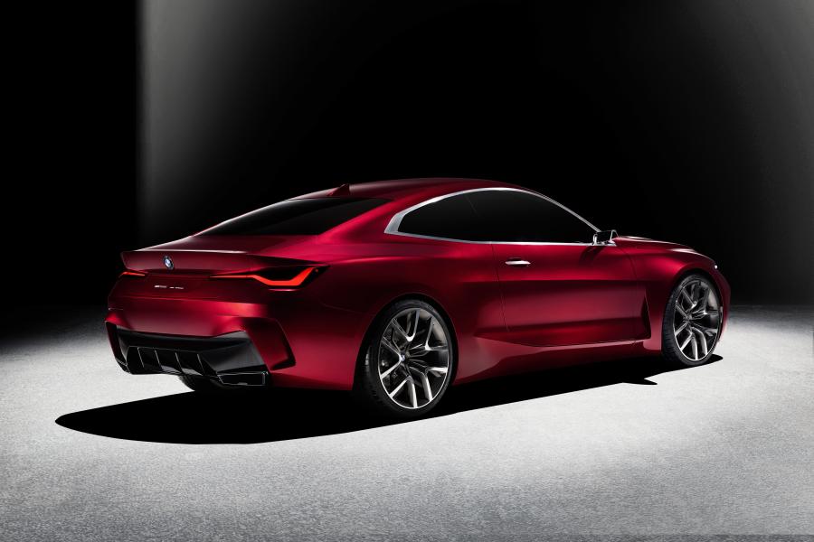  BMW Concept 4 2019 года  (фото 13 из 70)